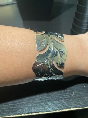 Silver Leaf Cutout Cuff Bracelet